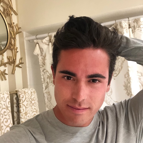 Meet your Posher, Matt - Picture 1 of 1